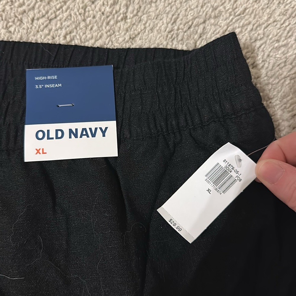 3.5” Inseam Linen Shorts
High Rise! - Picture 2 of 2